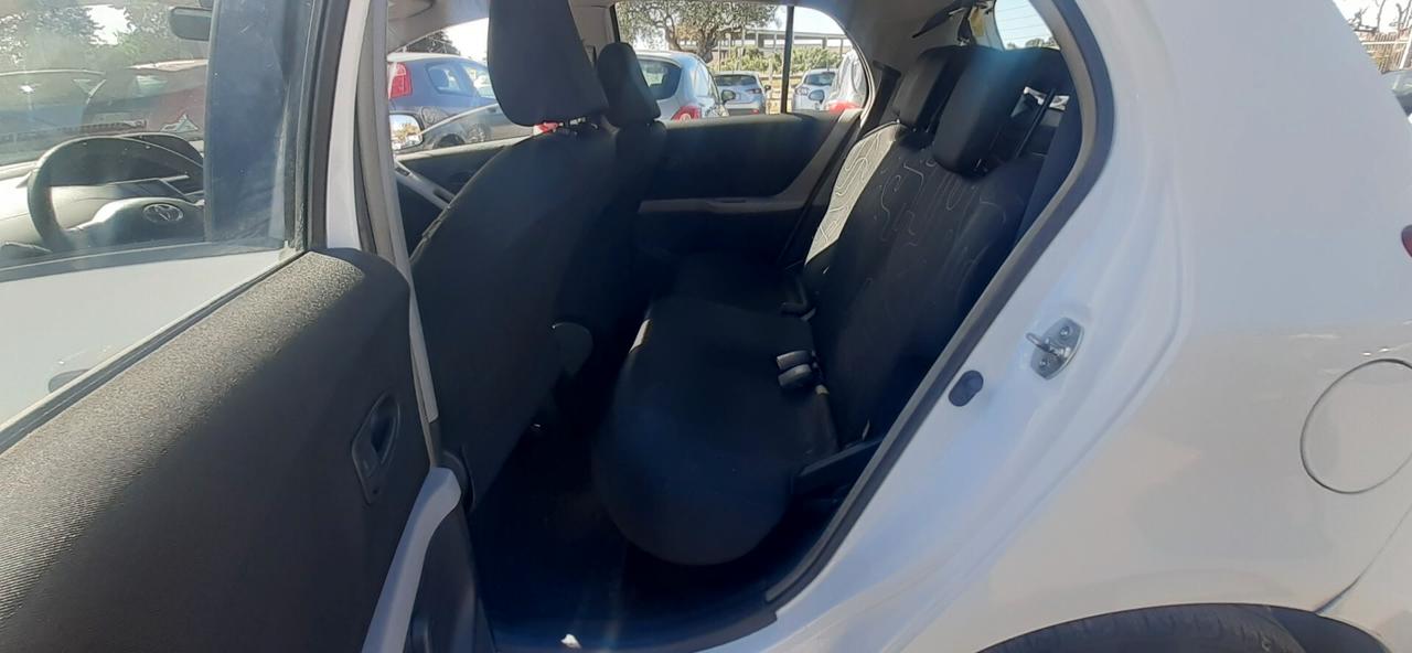 Toyota Yaris 2010 - 1.4 D-4D LB AUTOMOBILI