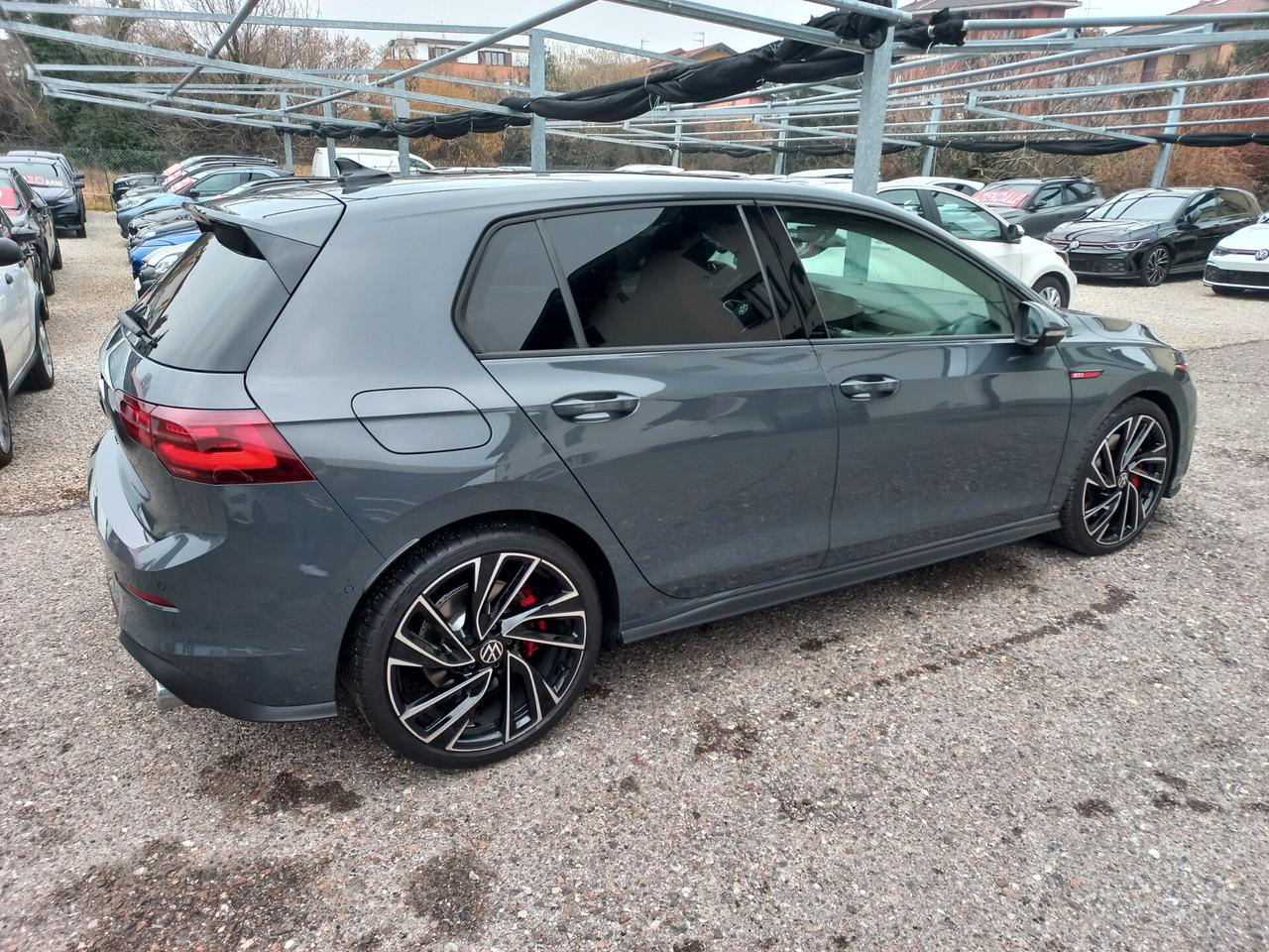 Volkswagen Golf GTI 2.0 TSI DSG