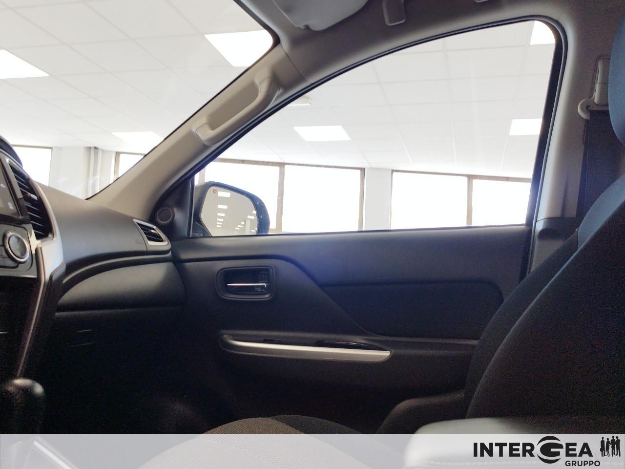 MITSUBISHI L200 d.cab 2.3d Intense 4wd 150cv auto §§