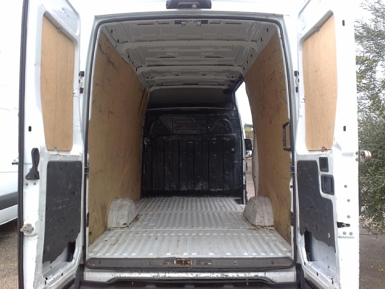 Iveco Daily 35s21 3000cc FURGONE DI SERIE - 2014