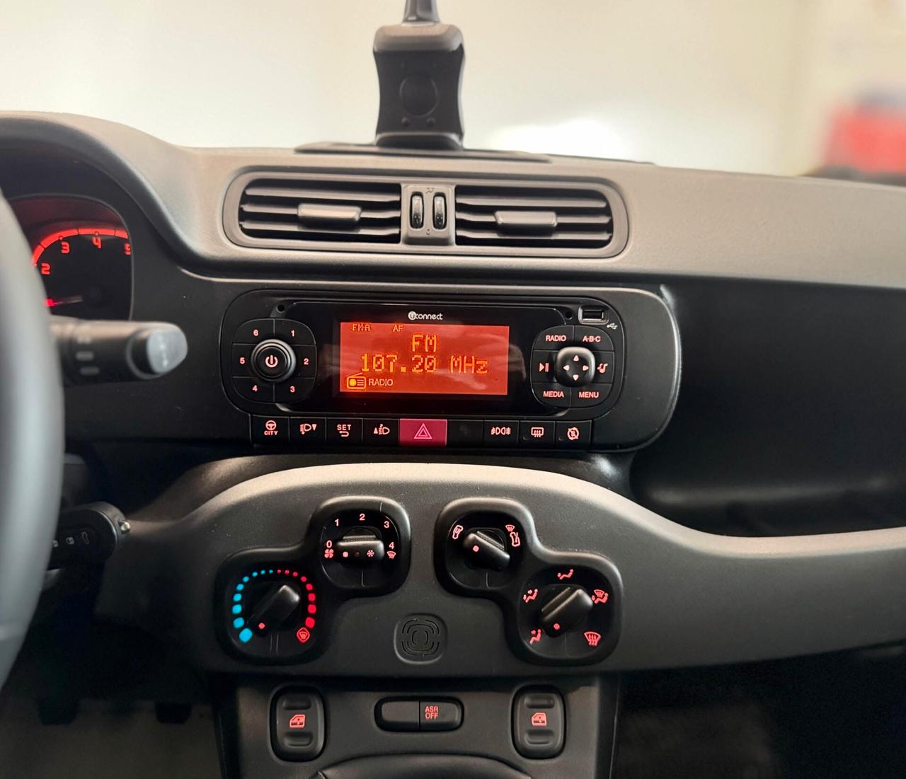 Fiat Panda 1.0 Hybrid City Cross