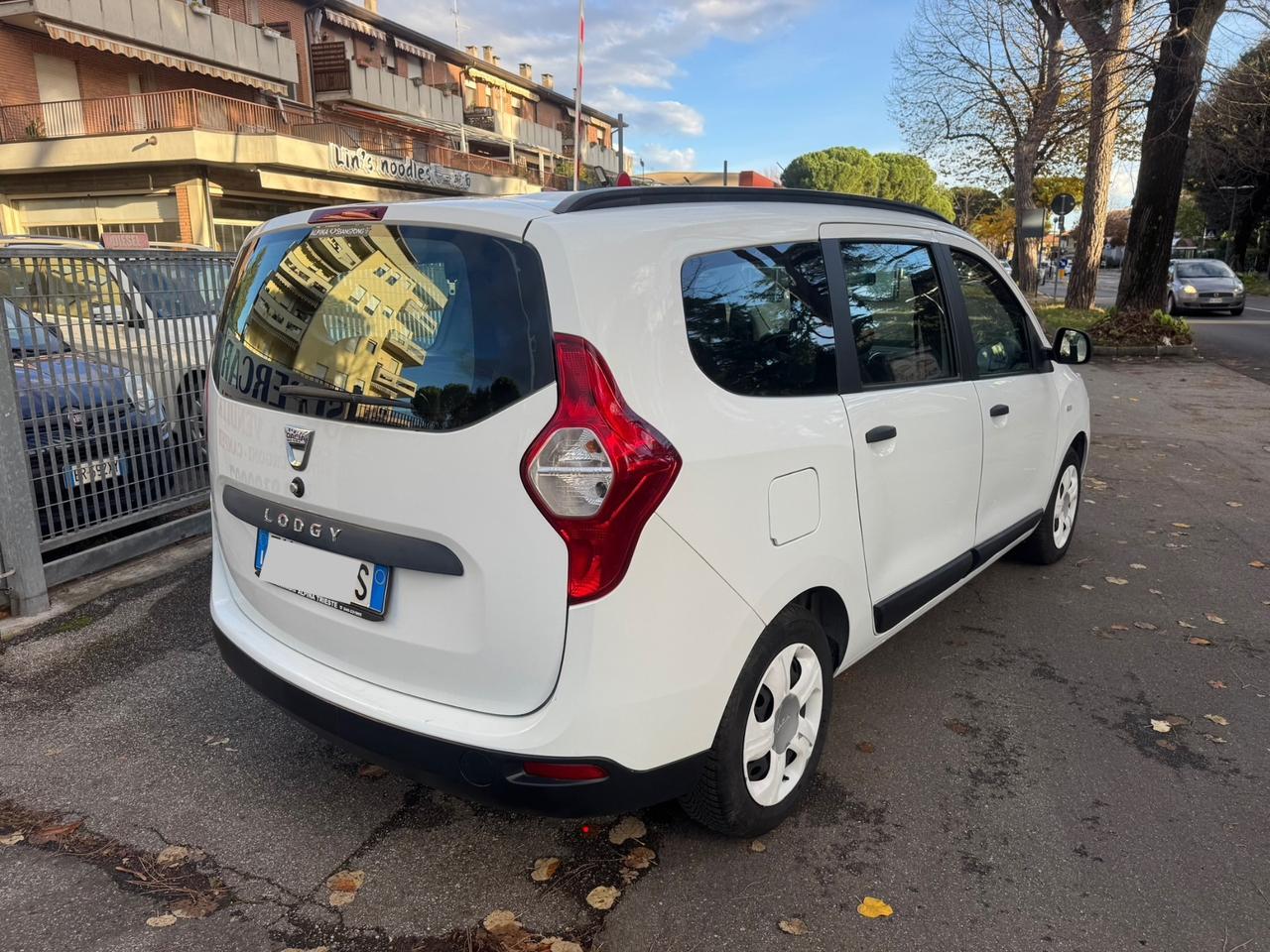Dacia Lodgy 1.6 8V 85CV 7 posti garanzia 12 mesi