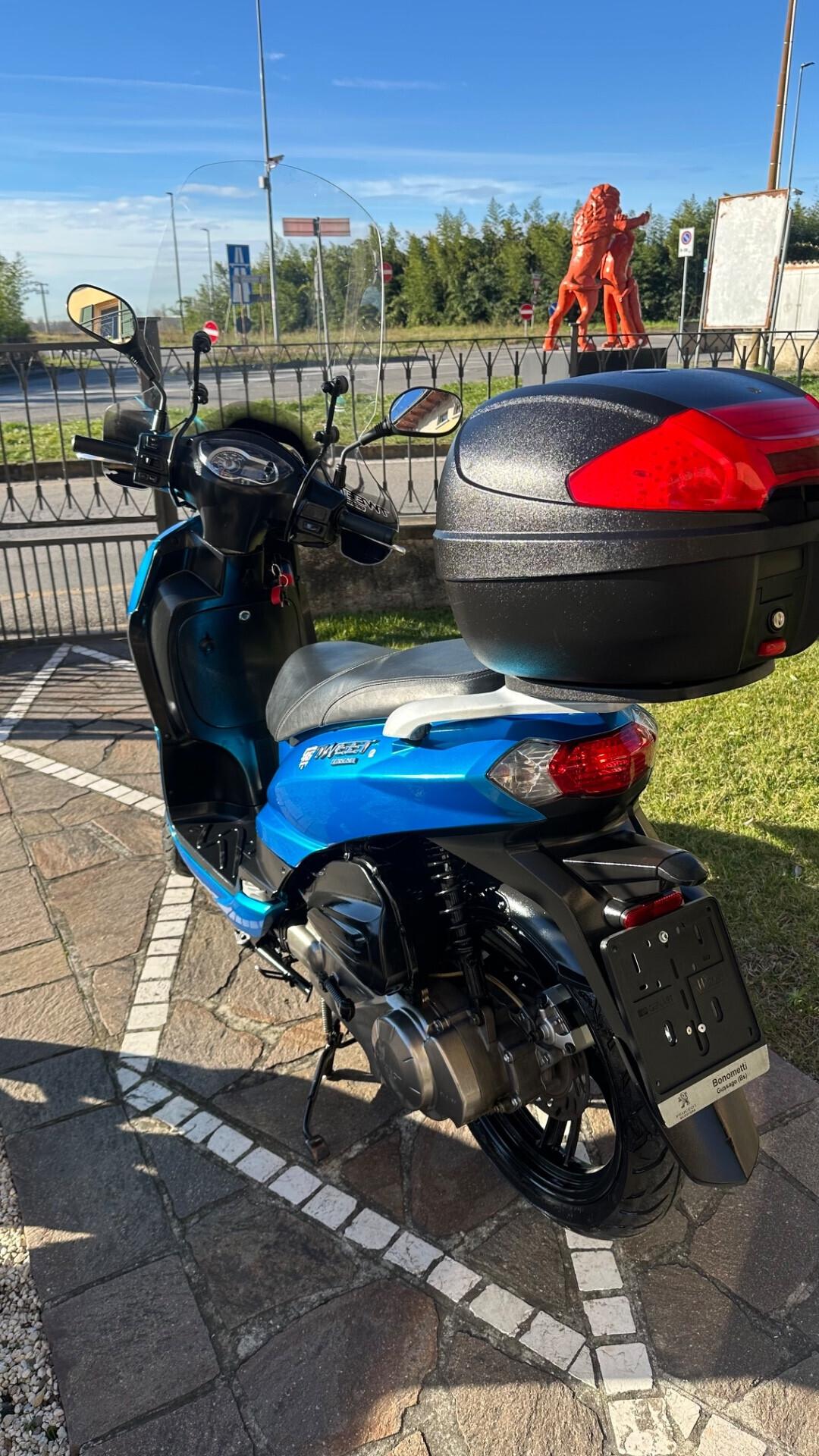 Peugeot Tweet Evo 2 150 Parabrezza e bauletto