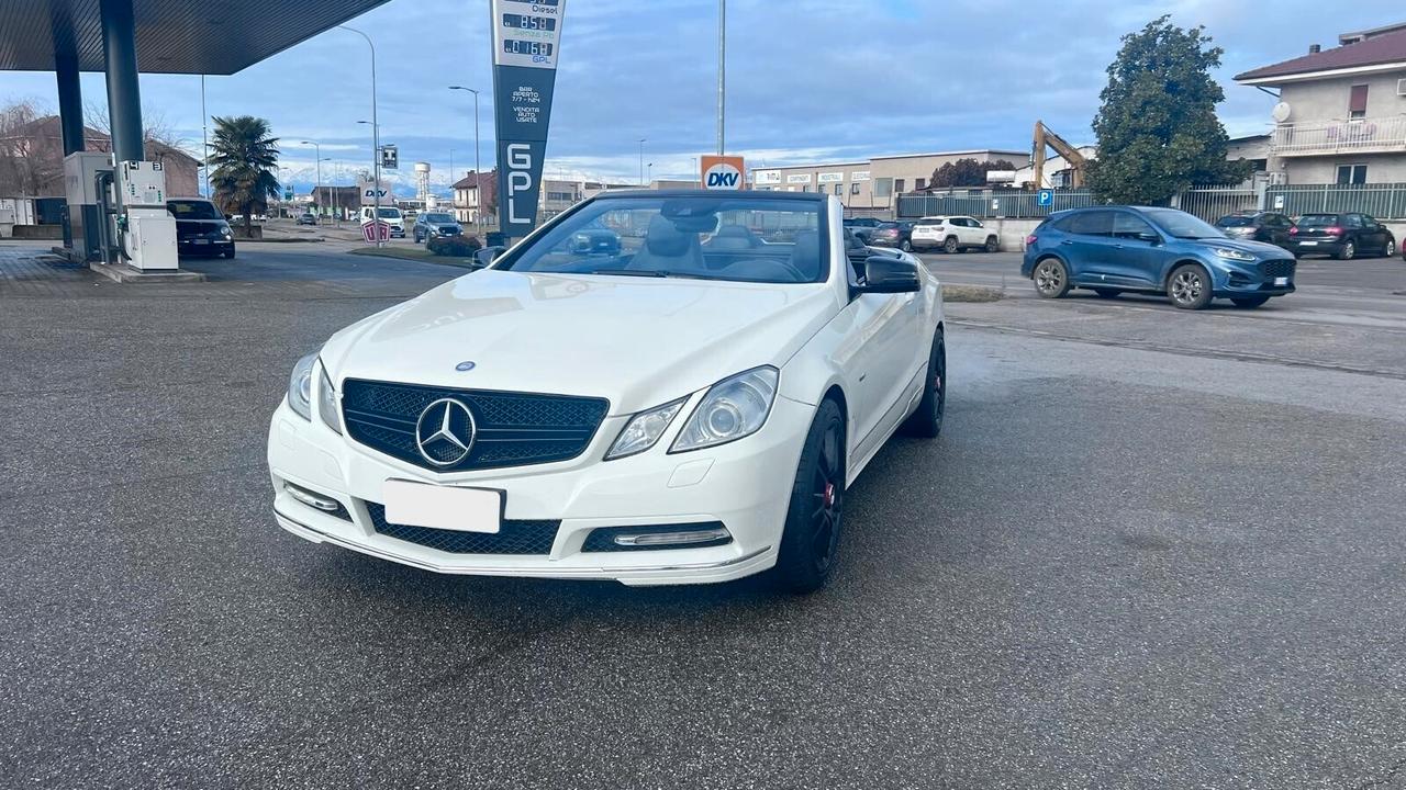 Mercedes-benz E 220 CDI Cabrio BlueEFFICIENCY Avantgarde