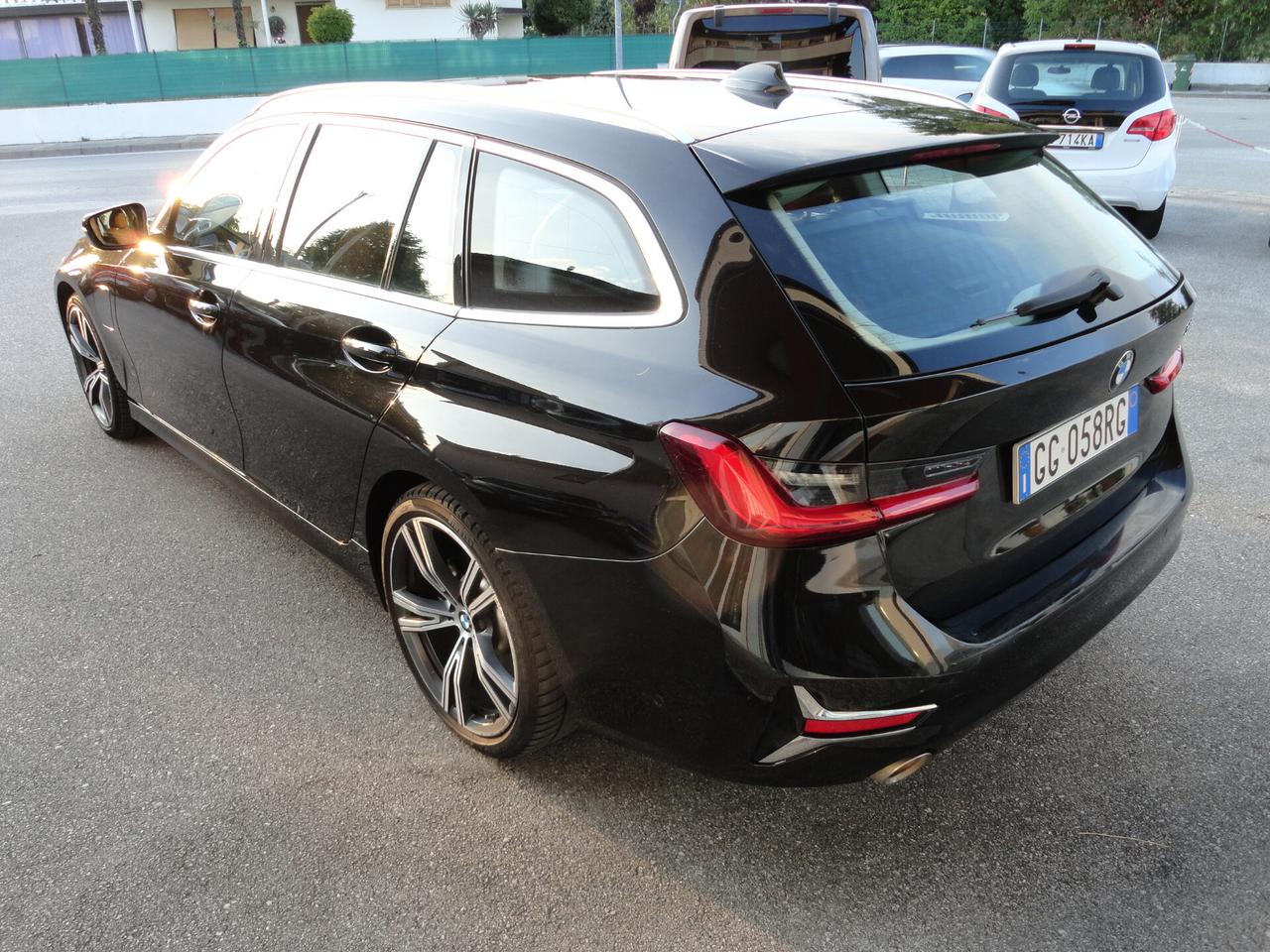 Bmw 320 320e Touring Luxury