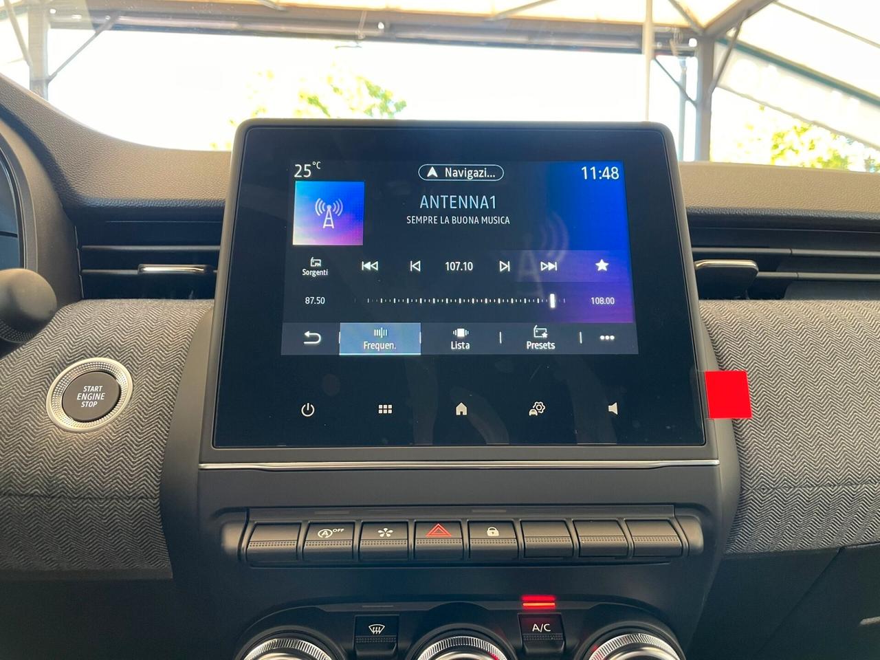 Renault Clio ECO-G 100 CV Techno