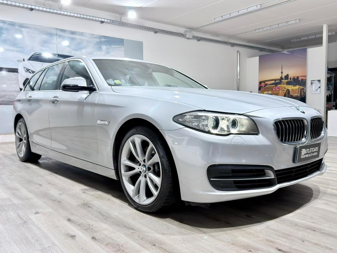 BMW 520d TOURING 190CV AUTO TETTO/PELLE
