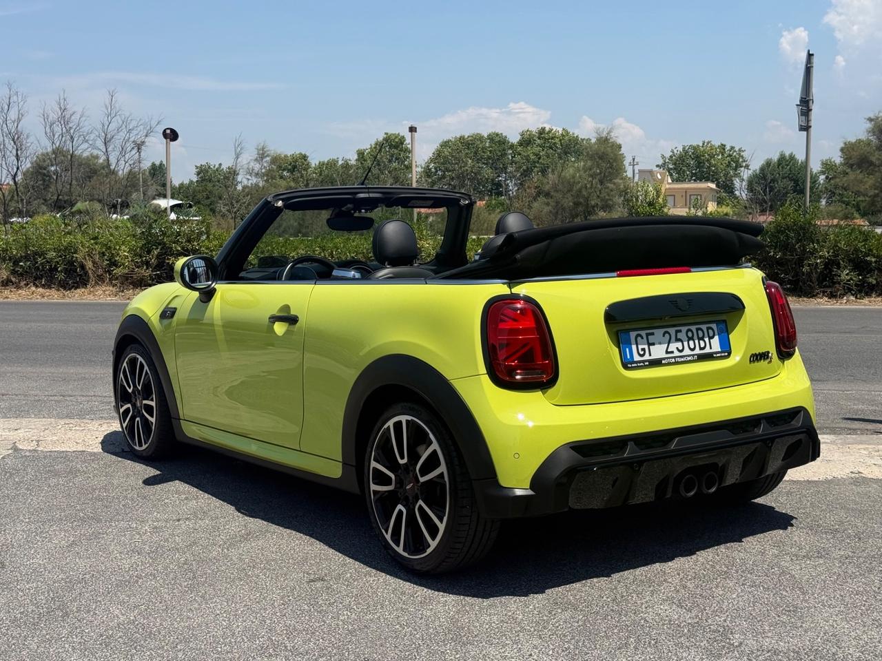 Mini Cooper S Cabrio 2.0 JCW auto Zesty Yellow!!!