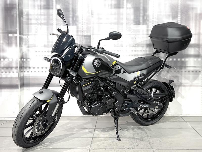 Benelli Leoncino 250