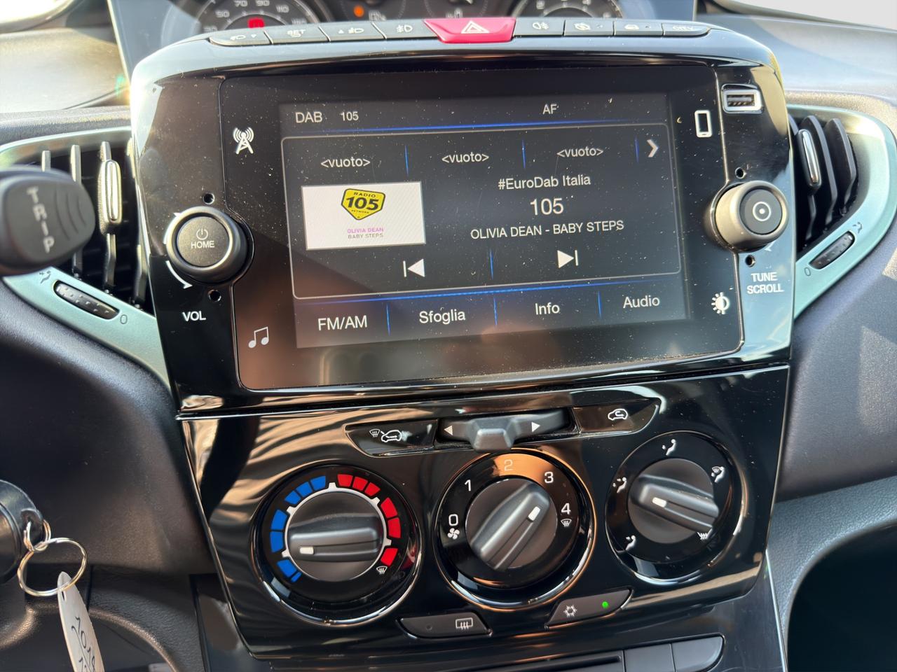 LANCIA Ypsilon 3ª serie Ypsilon 1.0 FireFly 5 porte S&S Hybrid Gold