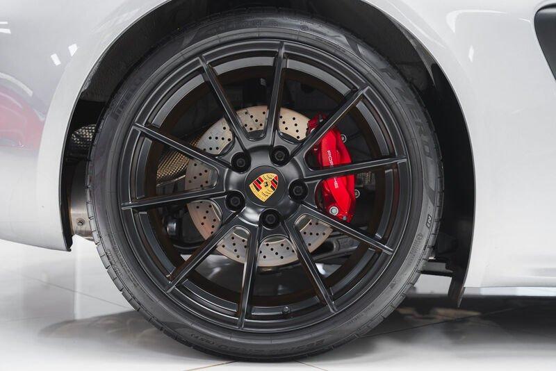 Porsche 718 718 CAYMAN GTS 4.0