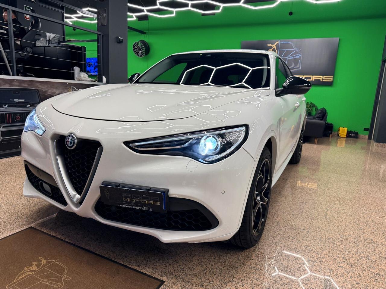 Alfa Romeo Stelvio 2.2 AUTOCARRO 5 POSTI IVA DEDUCIBILE Turbodiesel 160 CV AT8 RWD