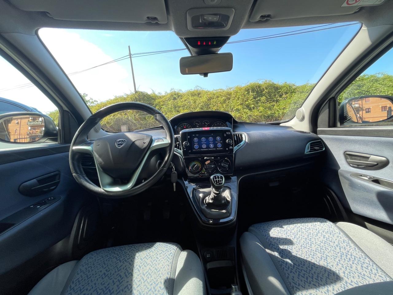 Lancia Ypsilon 1.0 Hybrid Alberta Ferretti !!19000KM!!