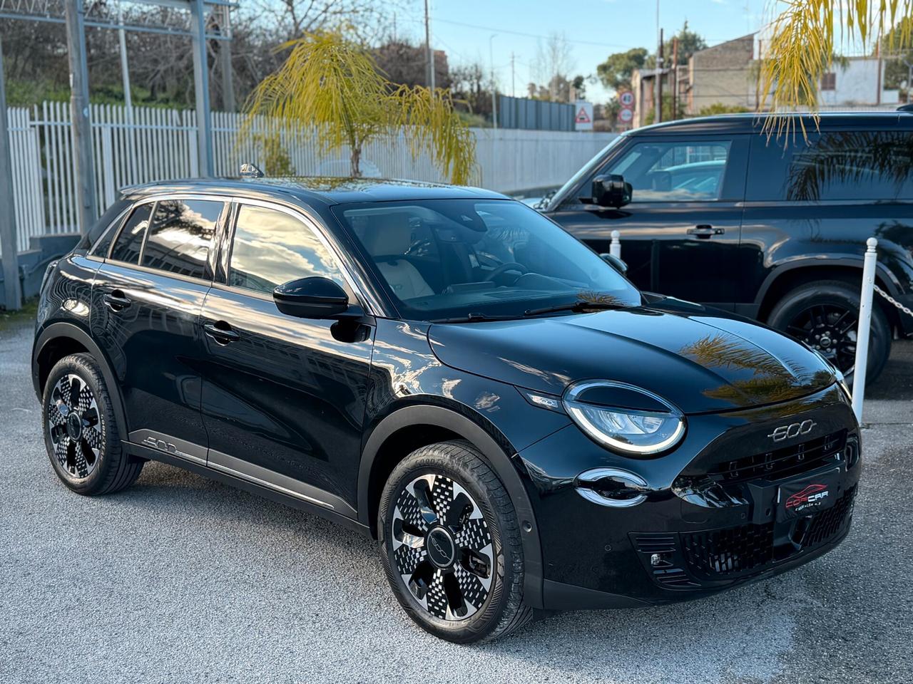 Fiat 600 Hybrid 100CV DCT MHEV La Prima