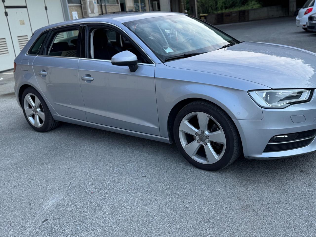 Audi A3 2.0 16V TDI Attraction