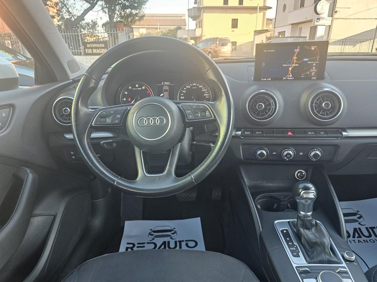 Audi A3 SPB 1.4 TFSI S tronic g-tron Business