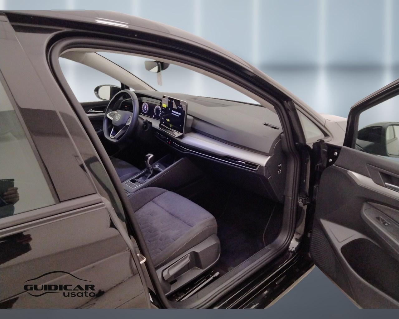 VOLKSWAGEN Golf VIII 2024 - Golf 2.0 tdi Life 115cv