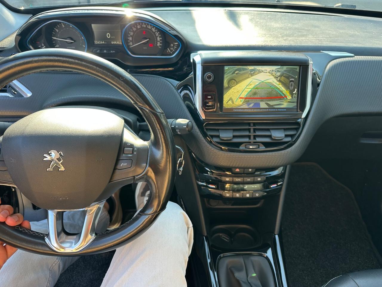 Peugeot 2008 1.2 Benzina 110 Cv Allure 2017 Km 120