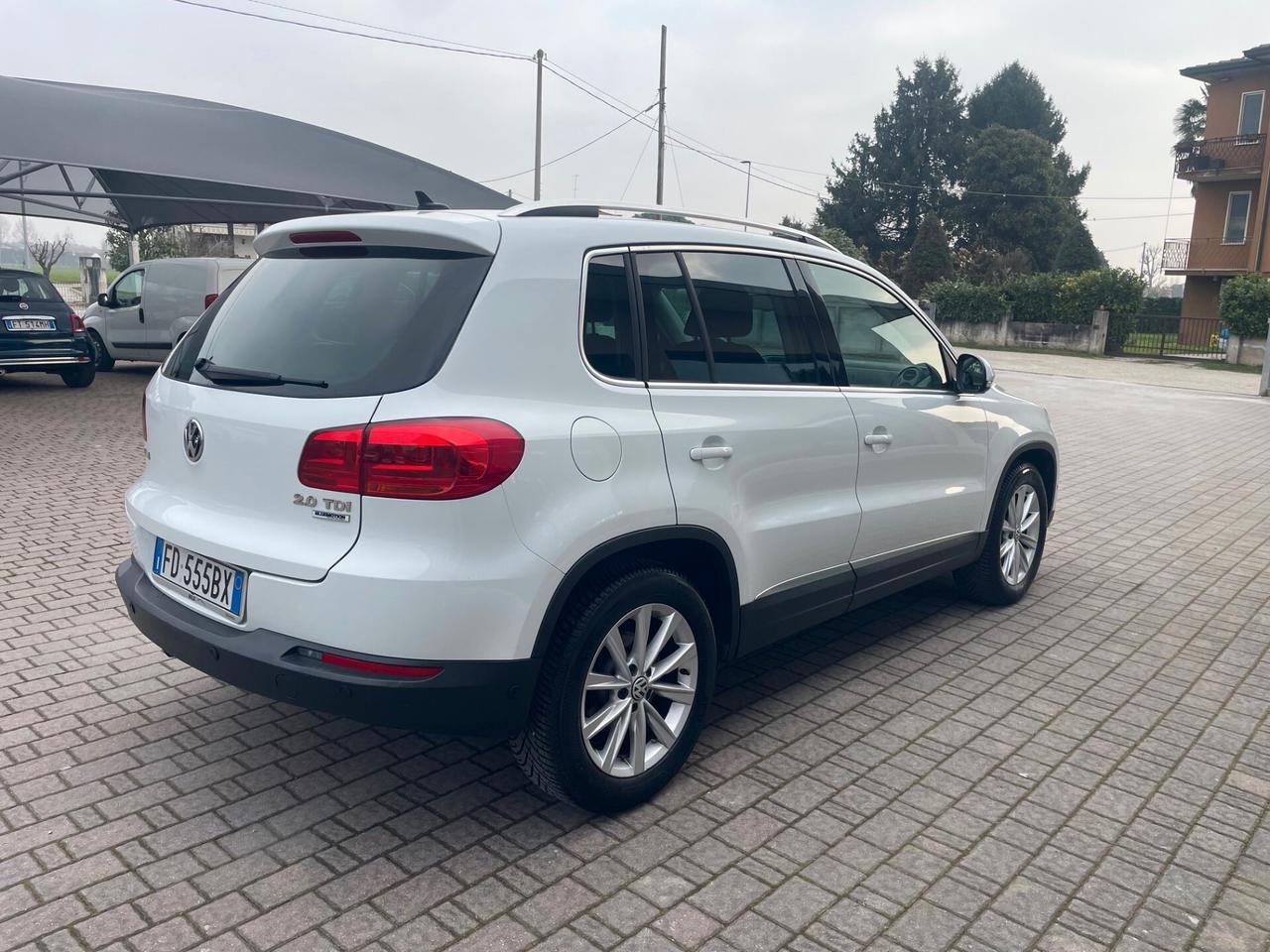 Volkswagen Tiguan 2.0 TDI 110 CV Sport & Style BlueMotion Technology