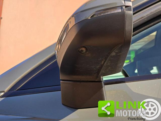 AUDI Q3 40 TDI 190CV S tronic quattro s line Identity Blac