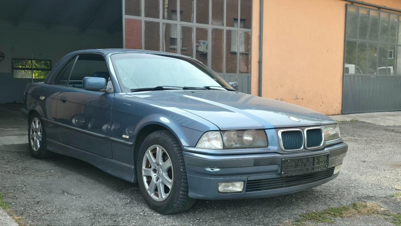 Bmw 318i Coupé