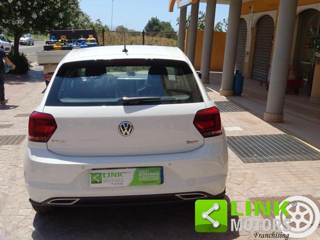VOLKSWAGEN Polo 5 PORTE 1.0 95 CV R-LINE