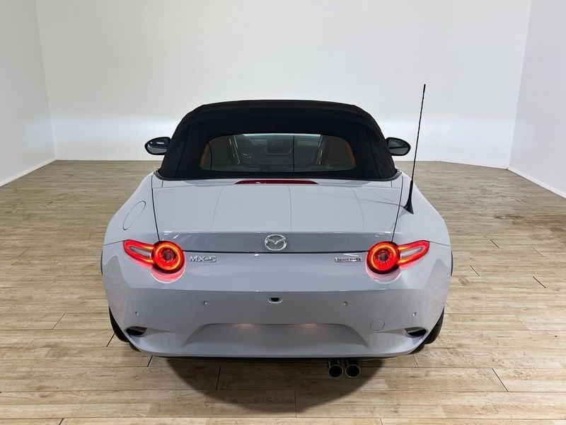 Mazda MX-5 1.5L Skyactiv-G Exclusive-Line