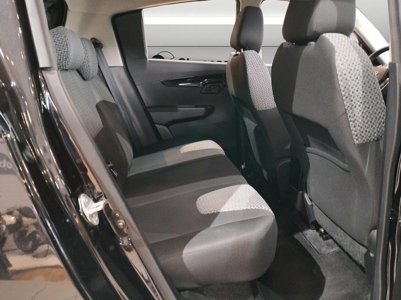 Mahindra KUV100 1.2 K6+ *GPL*48.000 KM*