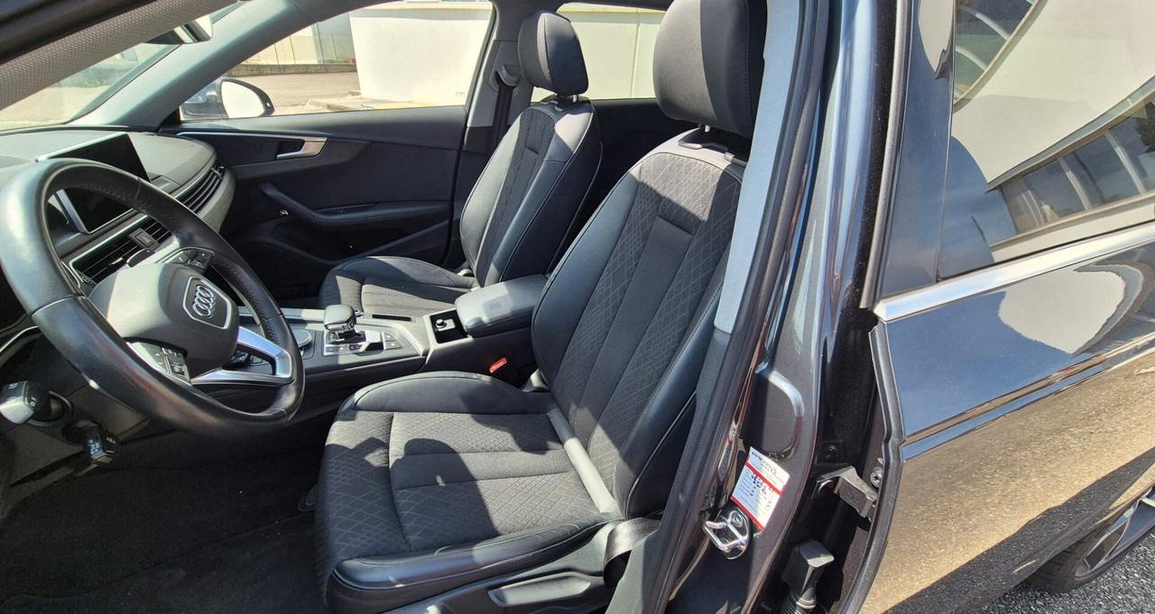 AUDI A4 5ª serie A4 Avant 35 TFSI S tronic Bus...