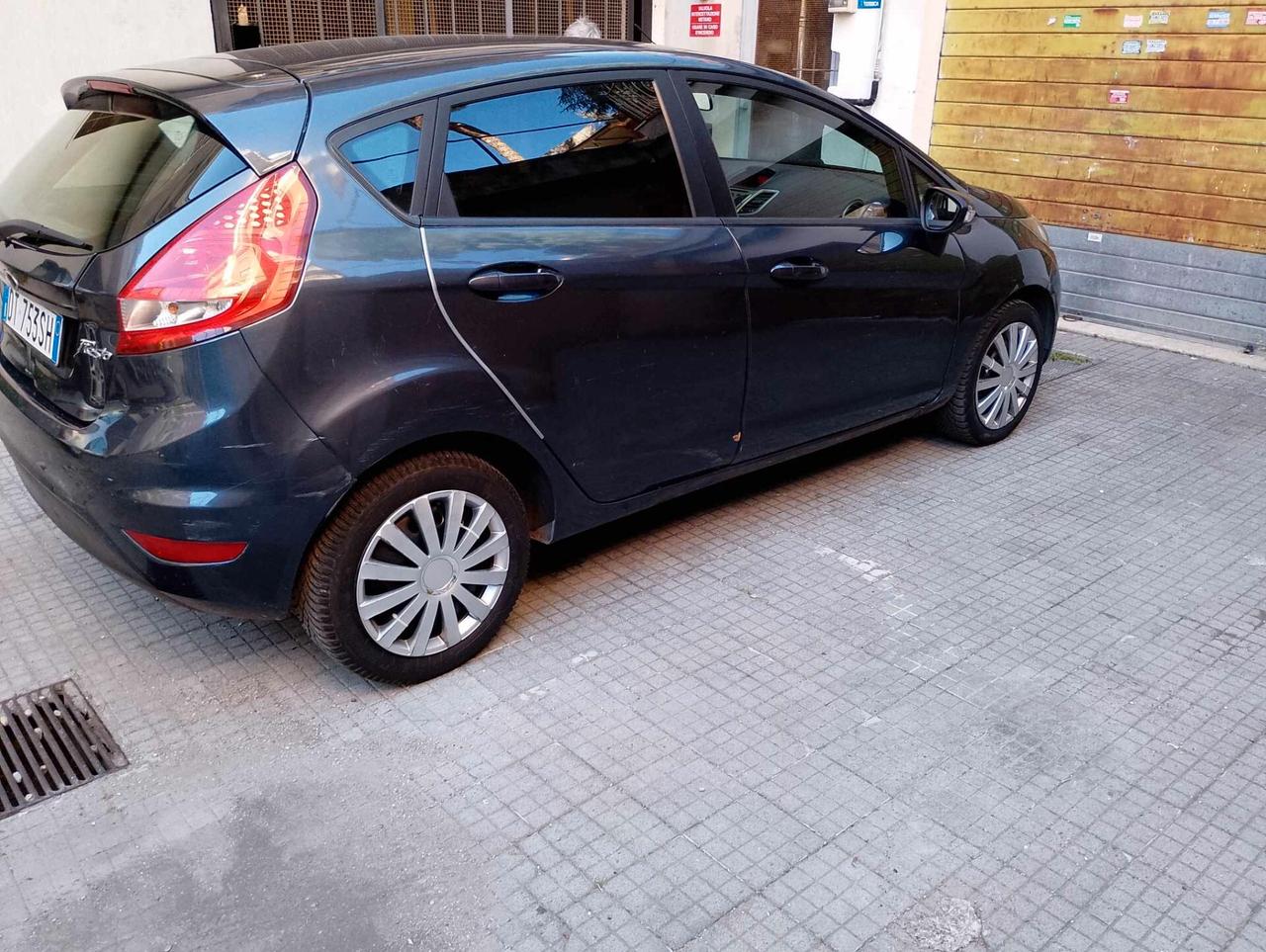 Ford Fiesta 1.2 82 CV