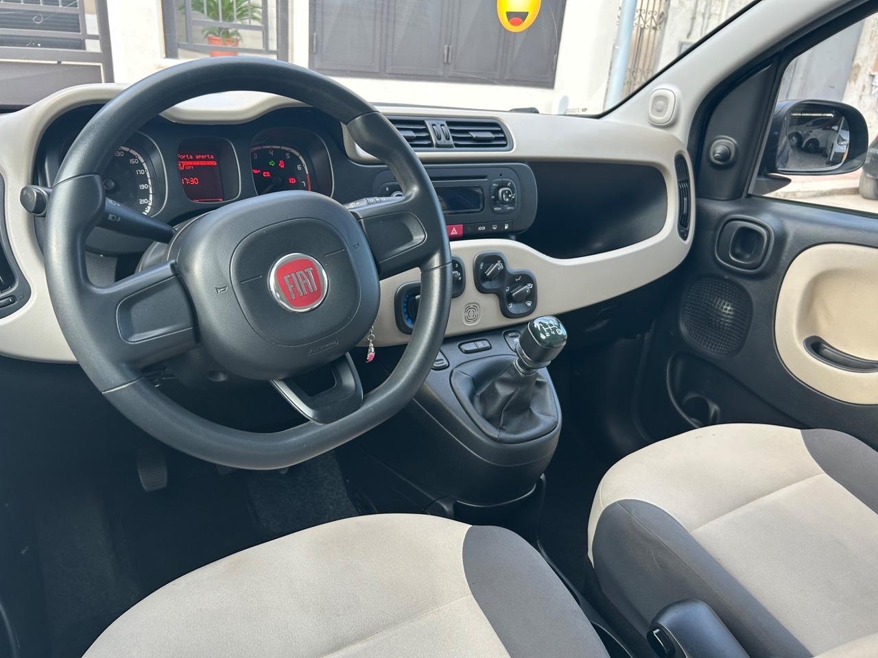 Fiat Panda 0.9 TwinAir Turbo Natural Power Lounge