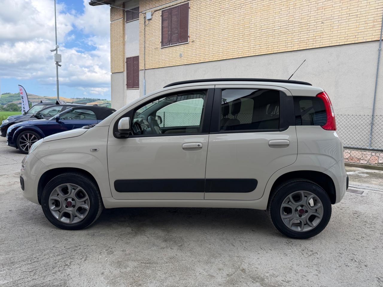 Fiat Panda 0.9 TwinAir Natural Power Lounge