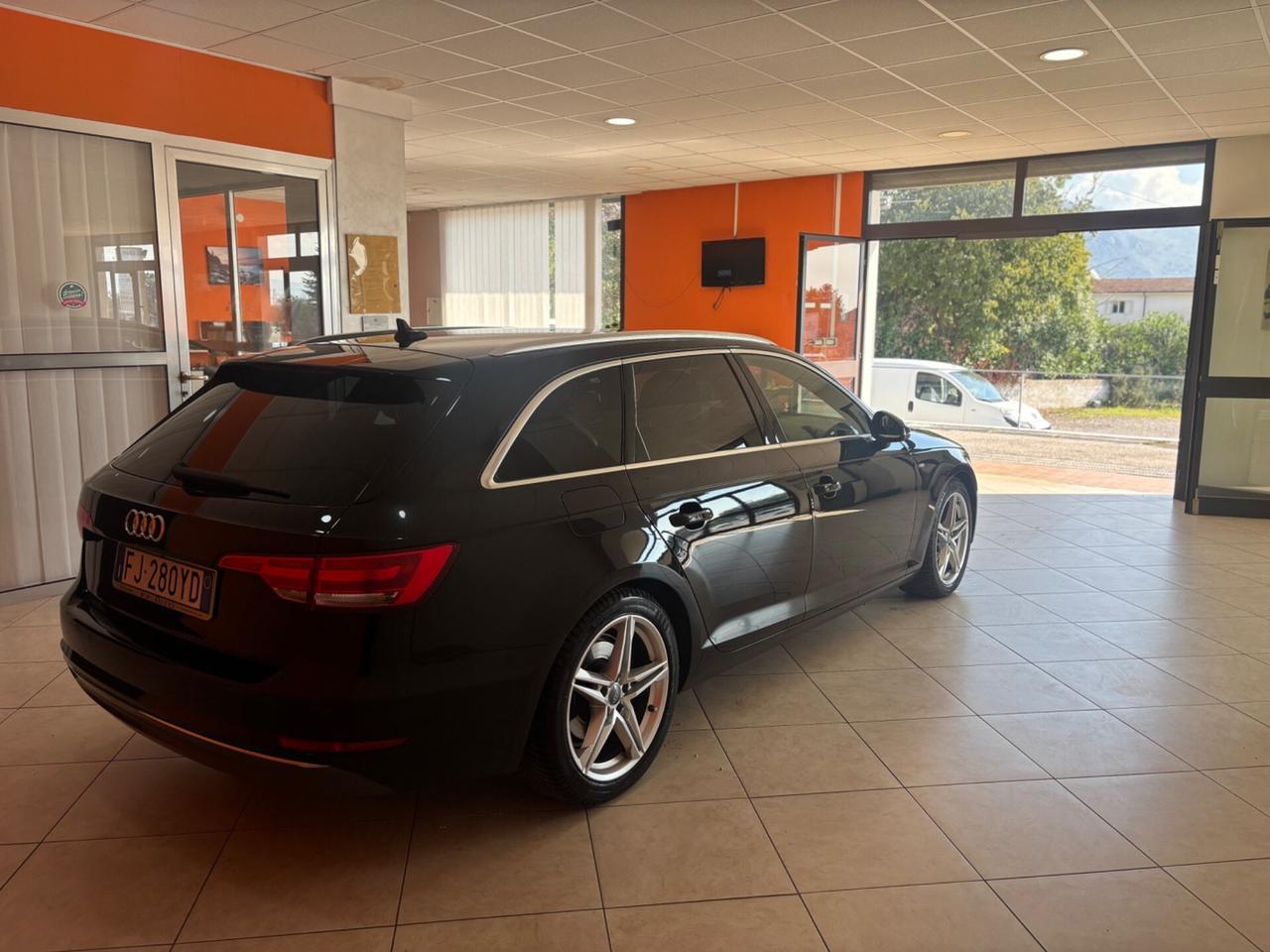 Audi A4 Avant 2.0 TDI 150 CV s-line permute e finanziamenti