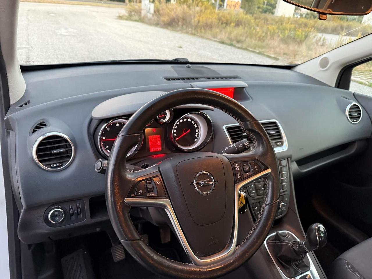 Opel Meriva 1.3 CDTI 95CV ecoFLEX Cosmo