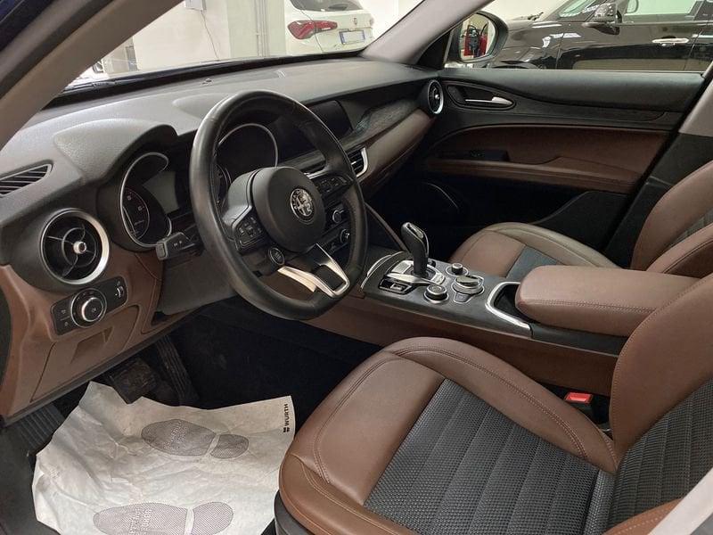 Alfa Romeo Stelvio 2.2 Turbodiesel 190 CV AT8 RWD Executive