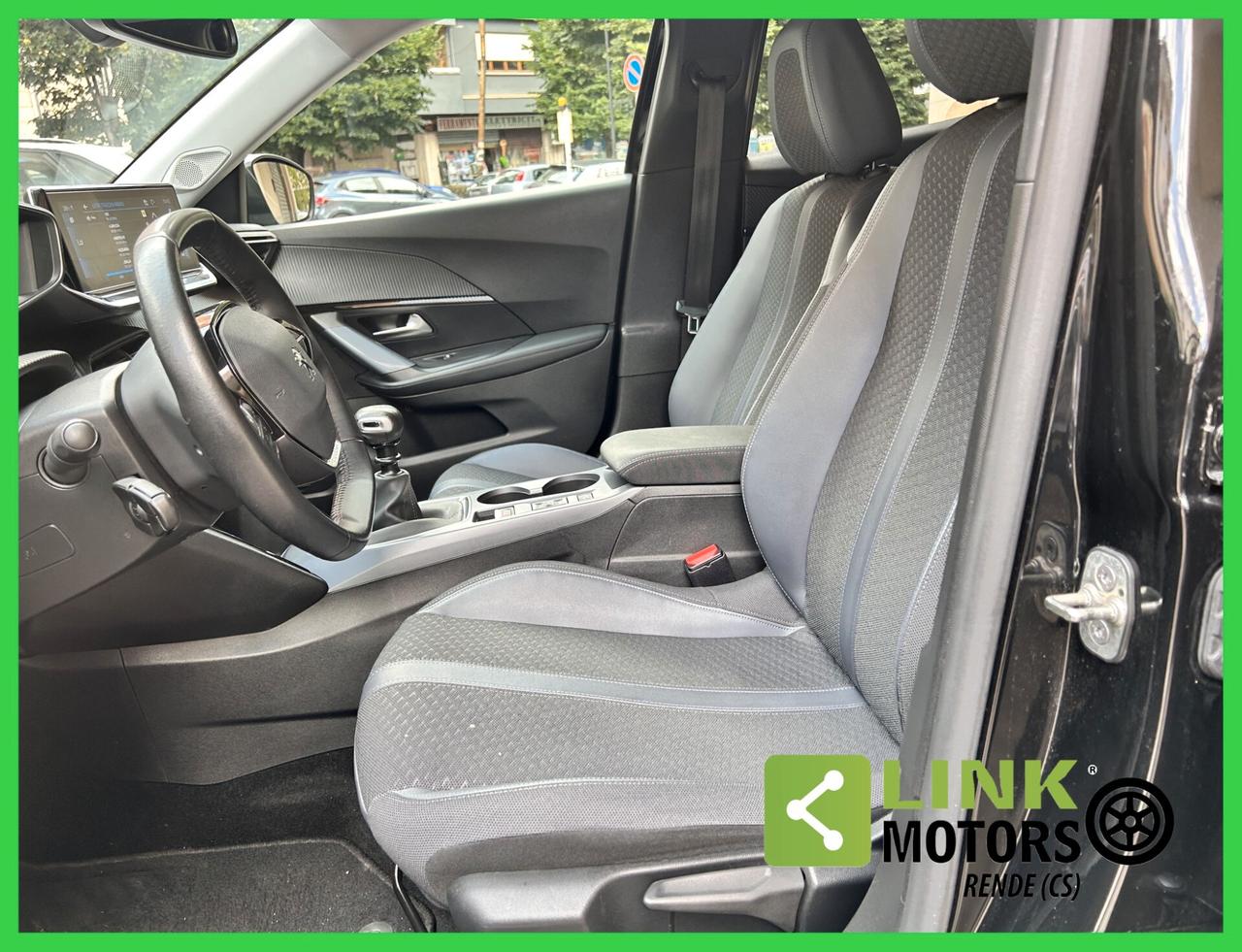 Peugeot 2008 PureTech 100 S&S Allure Navi Pack 09/2020