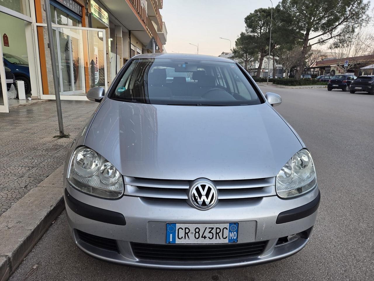 GOLF BENZINA GPL * OPERATORI DEL SETTORE*