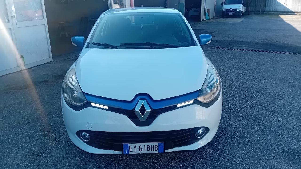 Renault clio 1.5 dci/75 cv-full-2015