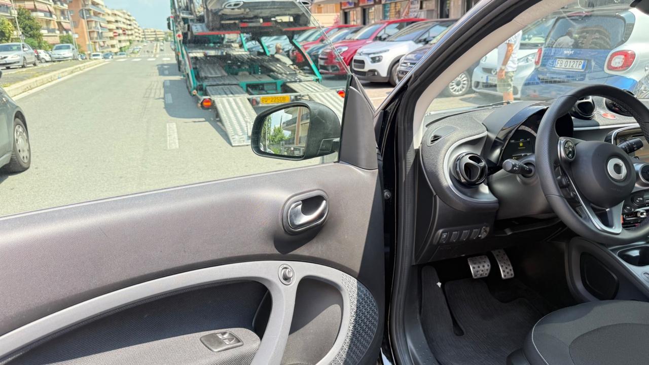 Smart ForTwo 90 0.9 Turbo Passion LED NAVI KAMERA PDC BLUETOOTH PANORAMA CERCHI 16