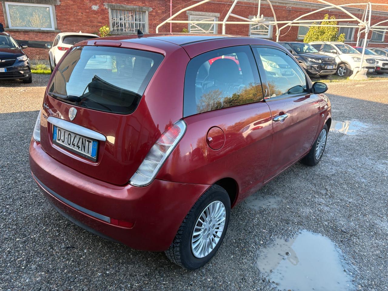 Lancia Ypsilon 1.2 GPL