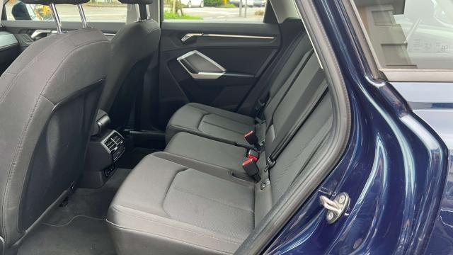 Audi Q3 Q3 II 35 2.0 tdi Business s-tronic