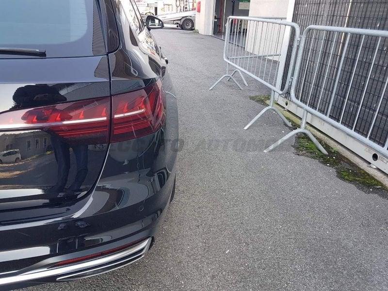 Audi A4 A4 Avant 30 2.0 tdi mhev Business Advanced 136cv s-tronic