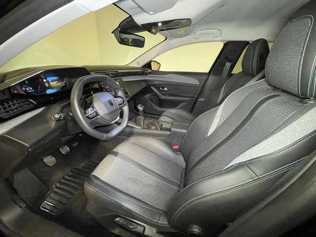 Peugeot 308 1.2 130cv Allure + Key Less + Navi + Camera