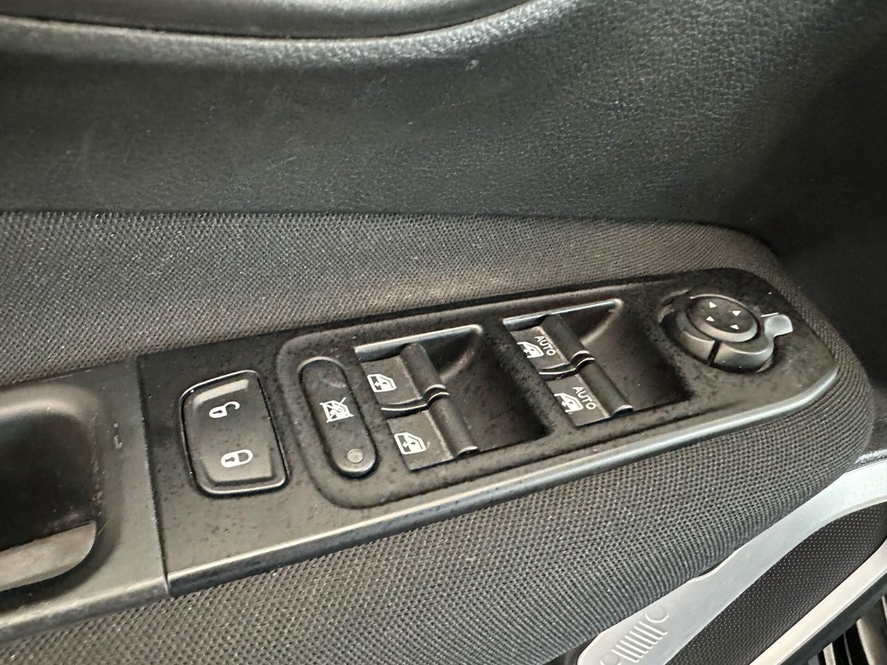 Jeep Renegade 1.6 Mjt 130 CV Longitude