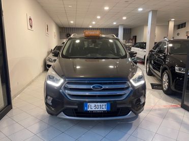Ford Kuga 1.5 TDCI 120 CV S&S 2WD Powershift Titanium