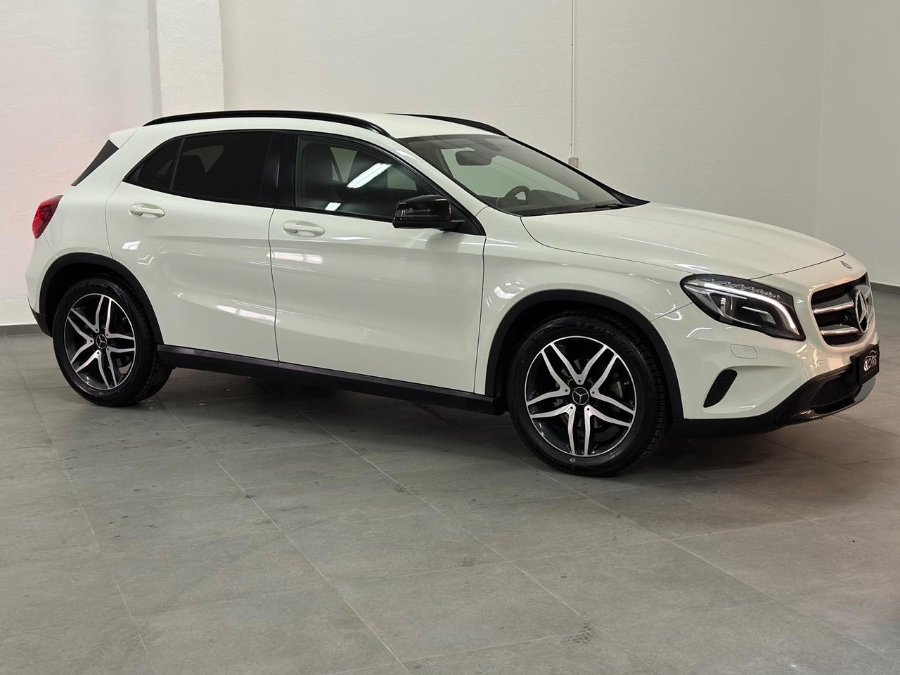 Mercedes-benz GLA 180 d Sport ben tenuta