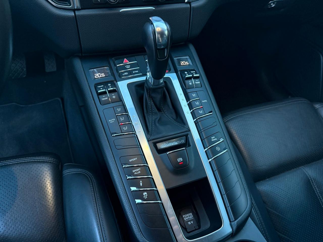 Porsche Macan S 3.0 Diesel 250CV Black Pack