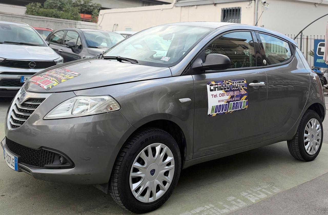 Lancia Ypsilon 0.9 Natural Power 84 Cv