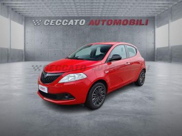 Lancia Ypsilon Ypsilon 1.0 firefly hybrid Silver s&s 70cv