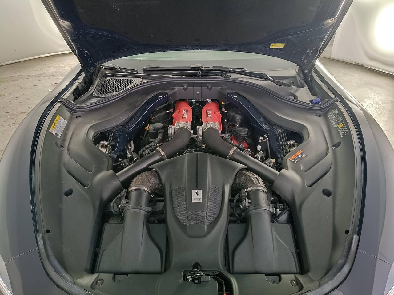 FERRARI Roma 3.9 F1 dct
